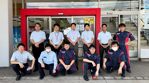 末広店スタッフ一覧